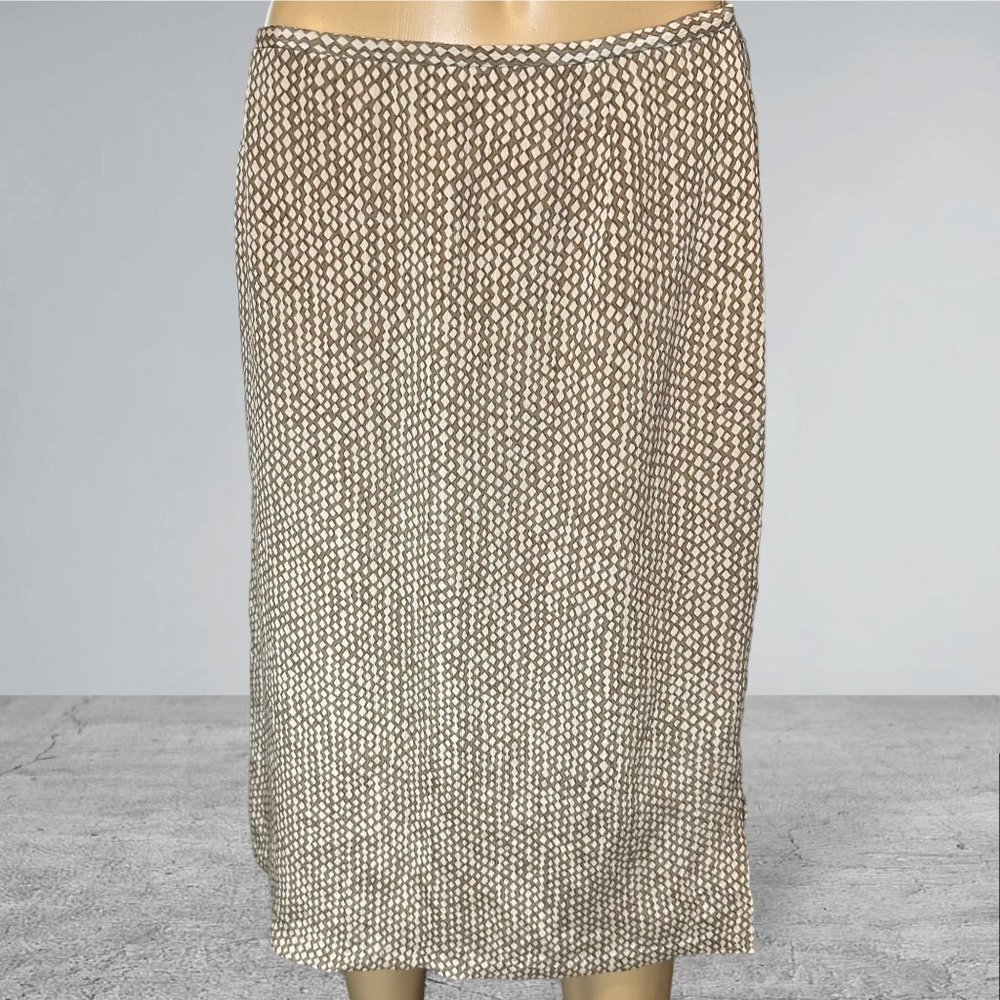 Ann Taylor A-Line Skirt Size 8 Beige 100% Silk Lined Mid Rise Knee Length